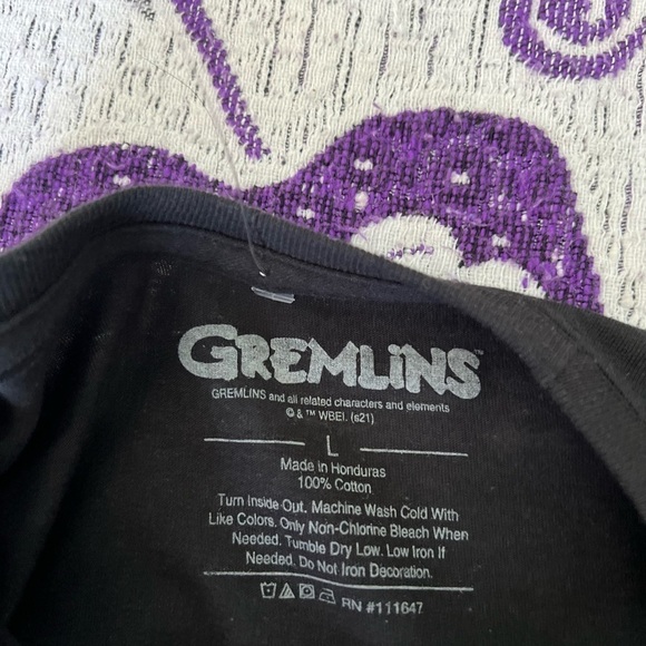 Gremlins Tee Size Large - Picture 4 of 4
